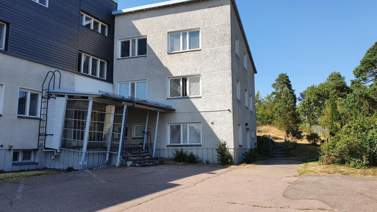 Gasthaus Vanha-Merivartioasema 科特卡 外观 照片